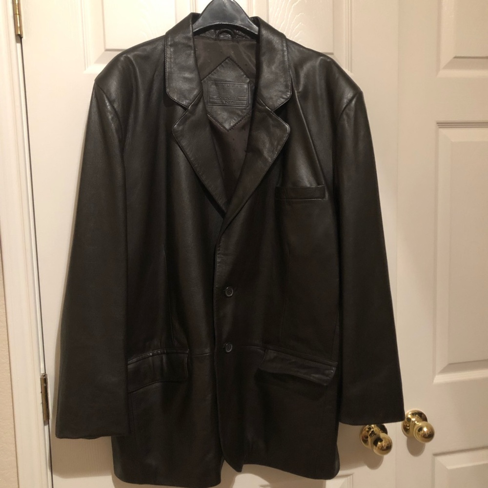 Men’s Roundtres and Yorks Leather Blazer